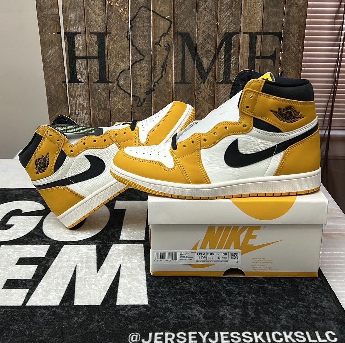 Air Jordan 1 High Yellow Ochre Men’s size 10.5