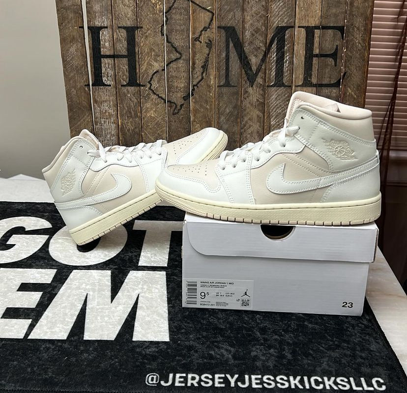 Air Jordan one mid sail/light brown women’s size 9.5