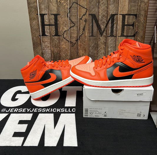 Air Jordan 1 Mid Creamsicle Women’s size 10.5